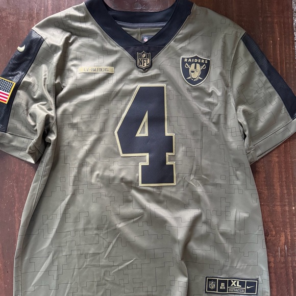 Nike NFL Raiders Derrick Carr #4 Olive “Salute to Service” Jersey - Size XL